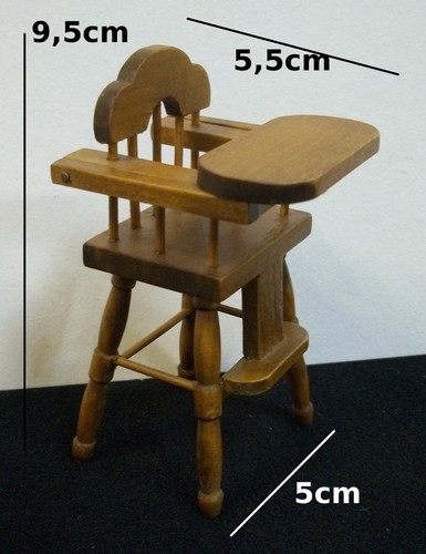 Chaise haute pour bébé - haute,